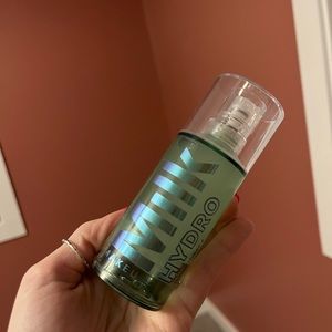 Milk Hydro Grip Primer